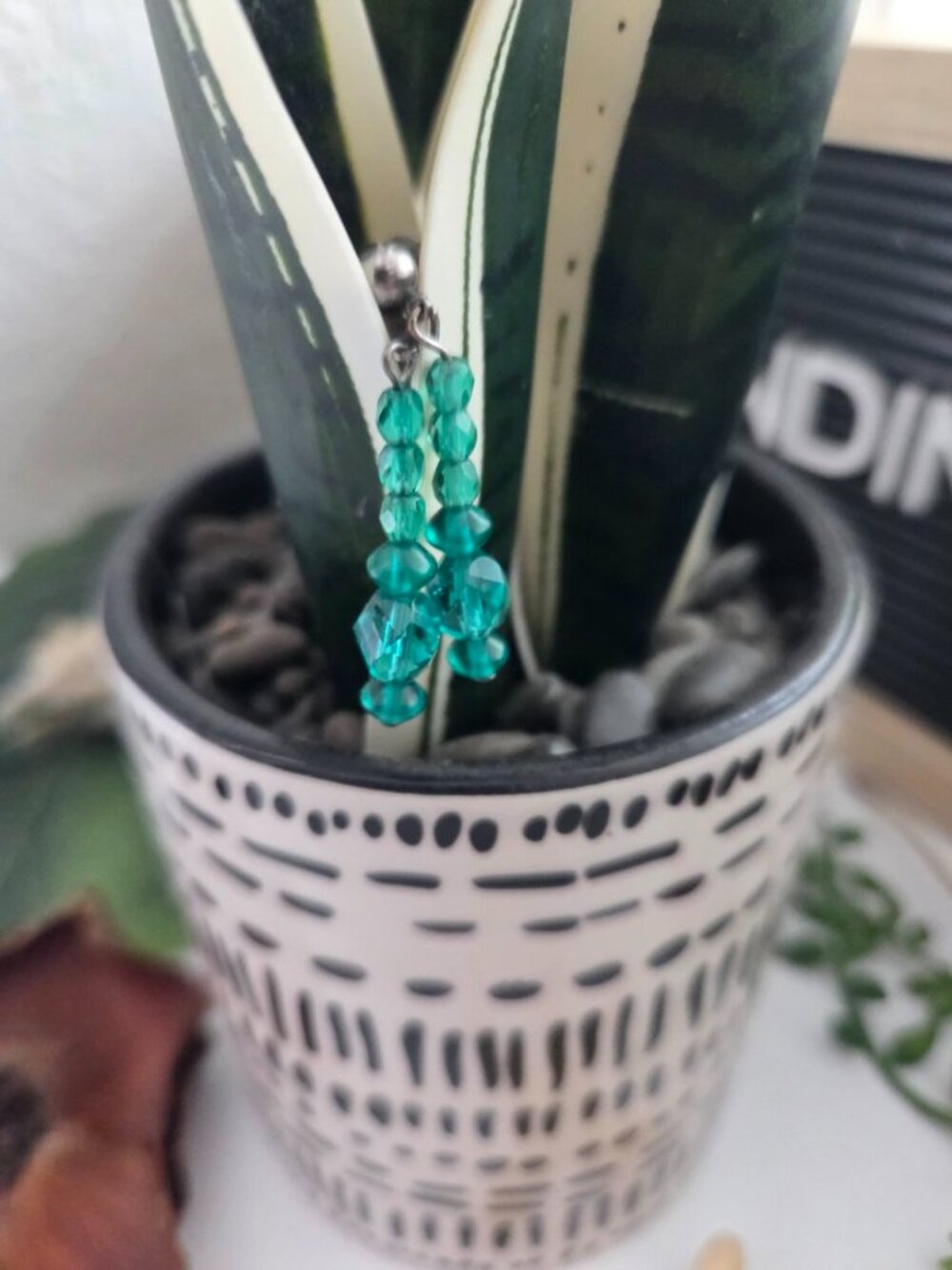 Bricolage Created Teale Aquamarine Faceted bead drop/dangle earrings 1.5"